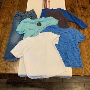 Toddler boys clothing! 4 shirts & 1 pair of jeans!